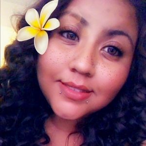 Meet your Posher, Wendy